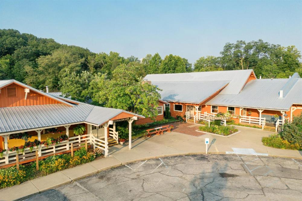 Brown County Inn